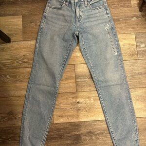 American Eagle Outfitters Light Blue High-Rise Jeans
